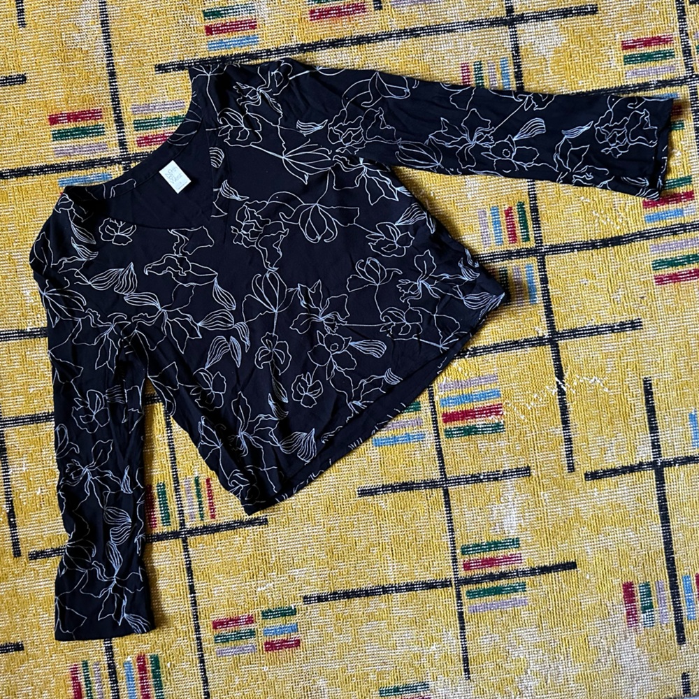 Abstract floral top